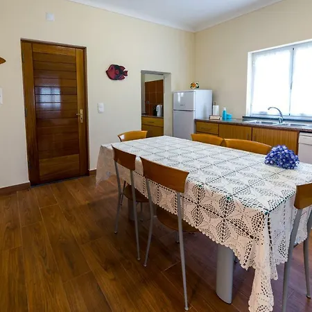 Quinta Do Oeste Holiday home Doze Ribeiras